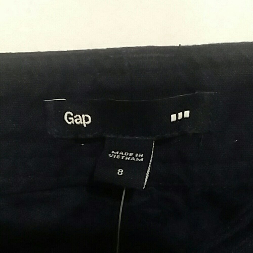 GAP 3" Short - Picture 3 of 4